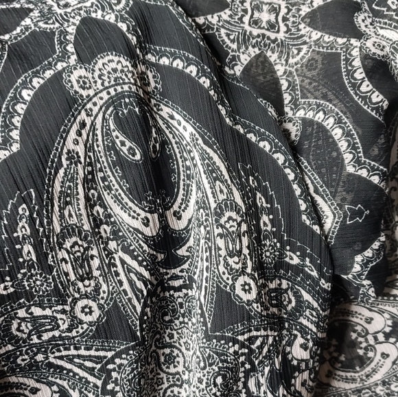 Band of Gypsies Black Romper/Playsuit - Picture 4 of 4